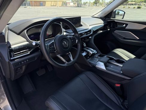 Used 2024 Acura MDX SH-AWD w/ Technology Package image 15