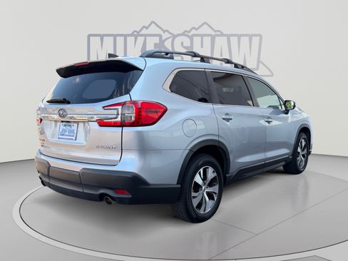 Used 2023 Subaru Ascent Premium w/ Convenience Package AWD/4WD image 5