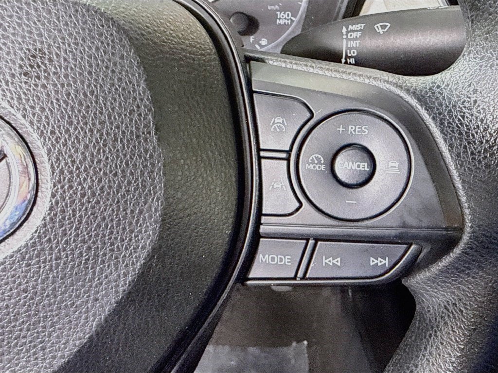 Used 2023 Toyota Corolla LE FWD image 14