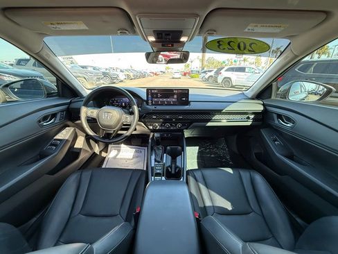 Used 2023 Honda Accord EX-L image 15