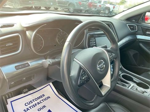 Used 2019 Nissan Maxima 3.5 SL w/ Floor Mat Group image 10