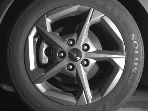 Used 2025 Kia K4 LXS image 12