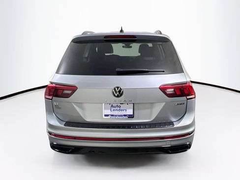 Used 2022 Volkswagen Tiguan SE R-Line image 6