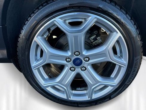 Used 2019 Ford Escape Titanium w/ U9j03 - Titanium Tow Package image 10