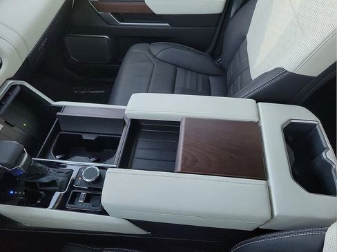 Used 2024 Toyota Sequoia Capstone image 20