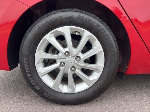 Used 2020 Hyundai Accent SEL image 29