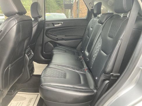 Used 2024 Ford Edge Titanium image 10