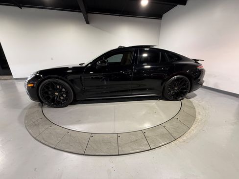 Used 2018 Porsche Panamera 4S AWD/4WD image 4
