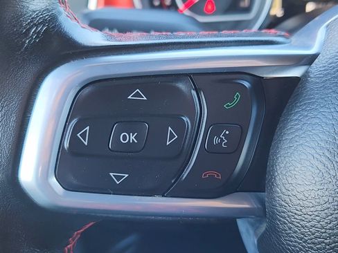 Used 2020 Jeep Gladiator Rubicon image 12