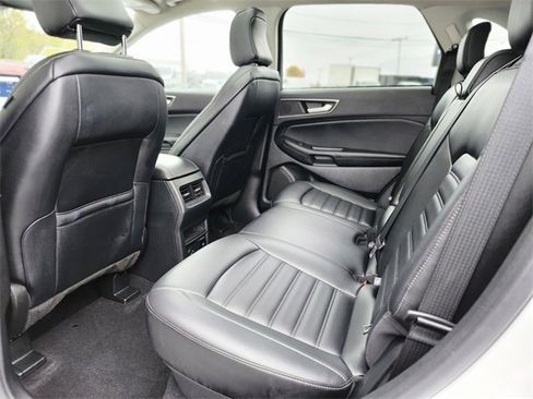 Certified 2022 Ford Edge SEL w/ Convenience Package image 16