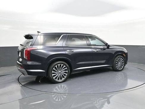 Used 2023 Hyundai Palisade Calligraphy w/ Cargo Package FWD image 15