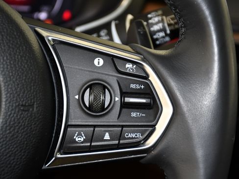 Certified 2024 Acura MDX SH-AWD w/ Technology Package image 21