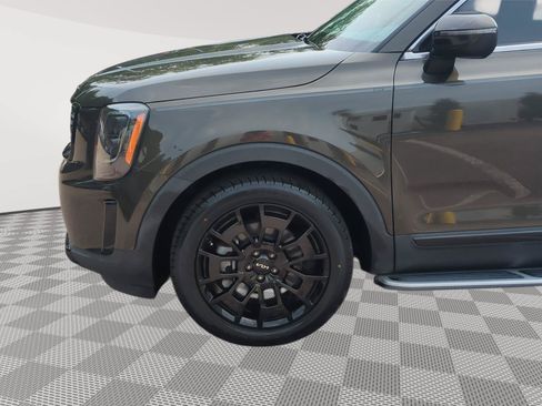 Used 2022 Kia Telluride EX w/ EX Premium Package AWD/4WD image 16
