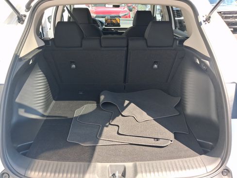 Used 2027 Honda HR-V LX image 24