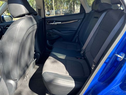 Used 2025 Kia Seltos S image 35