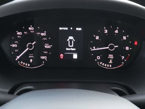 Used 2025 RAM ProMaster 2500 w/ Safety Group image 13