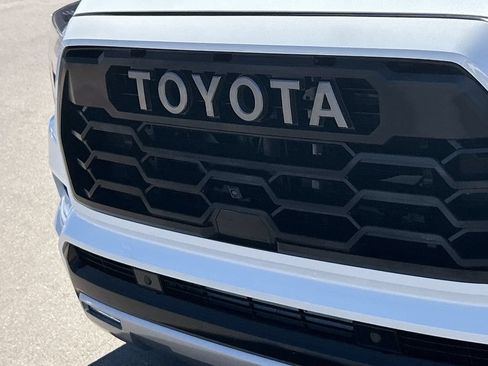 Used 2026 Toyota Sequoia Capstone AWD/4WD image 32