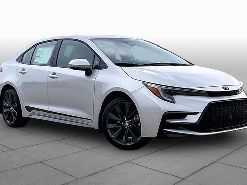 New 2026 Toyota Corolla SE FWD image 2