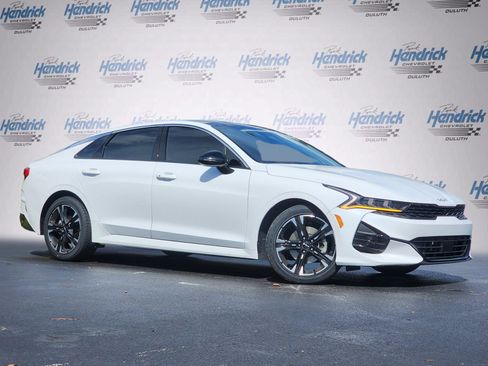 Used 2023 Kia K5 GT-Line image 2