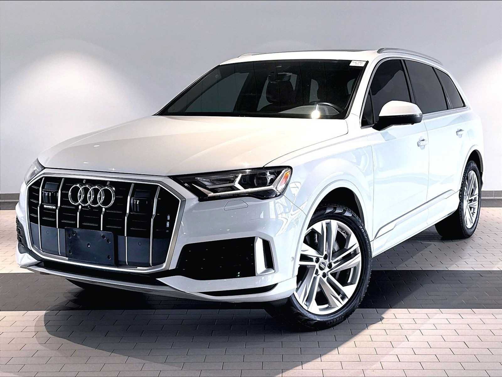 Used 2023 Audi Q7 2.0T Premium w/ Convenience Package AWD/4WD image 1