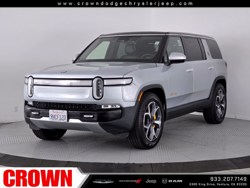 Used 2023 Rivian R1S Adventure Quad AWD/4WD image 3