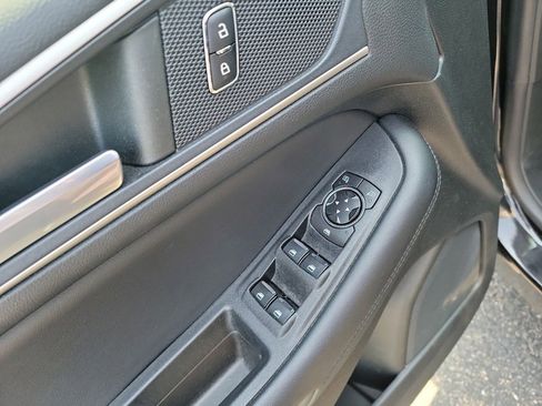 Used 2022 Ford Edge SEL w/ Convenience Package image 13