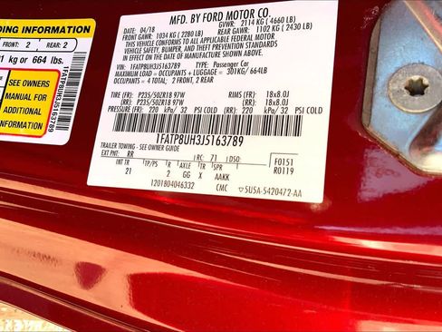 Certified 2018 Ford Mustang Convertible w/ Equipment Group 101A image 31