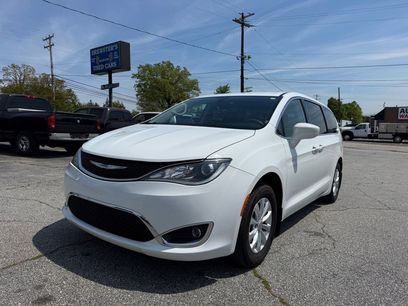 Used 2018 Chrysler Pacifica Touring Plus