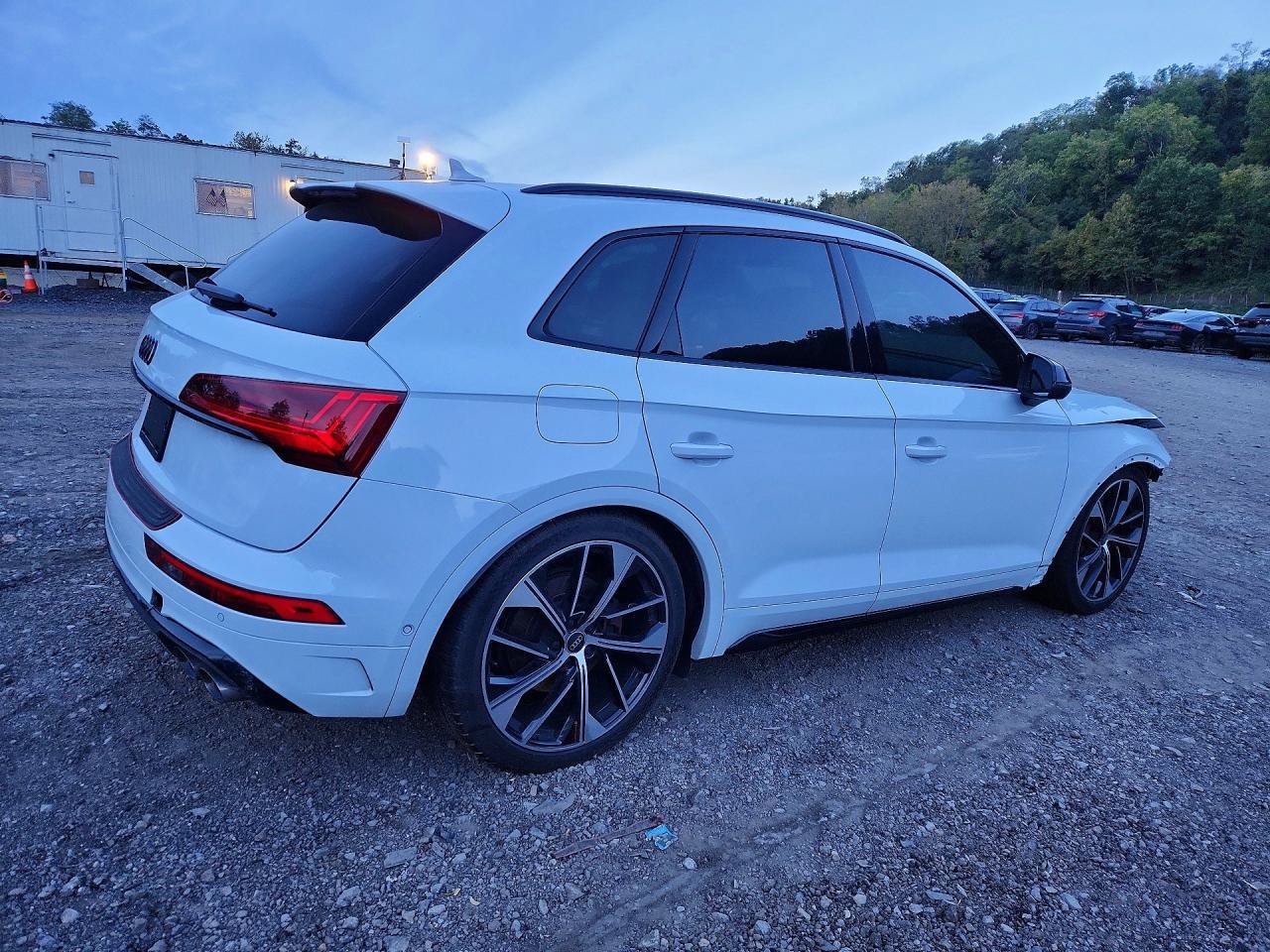 Used 2024 Audi SQ5 Prestige AWD/4WD image 5
