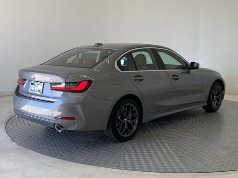 Used 2025 BMW 330i xDrive Sedan w/ Convenience Package image 8