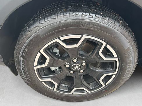 Used 2026 Ford Bronco Sport Outer Banks AWD/4WD image 12