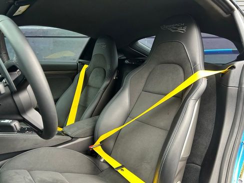 Certified 2025 Porsche 718 Cayman GT4 RS image 5