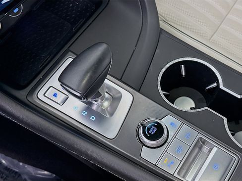 Used 2024 Genesis G70 2.5T w/ Sport Prestige Package image 20