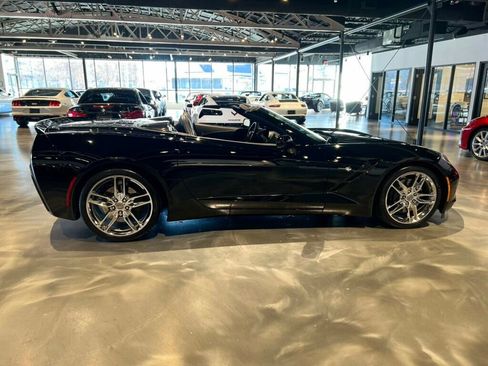 Used 2014 Chevrolet Corvette Stingray Convertible w/ 3LT Preferred Equipment Group image 9