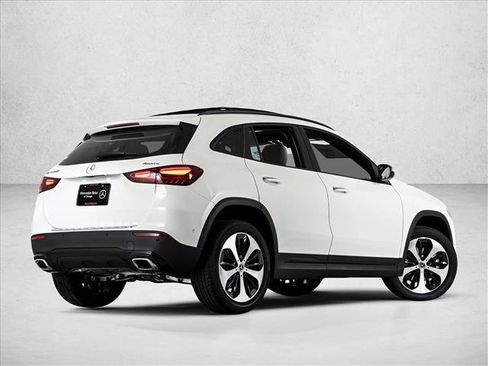Certified 2026 Mercedes-Benz GLA 250 4MATIC image 6