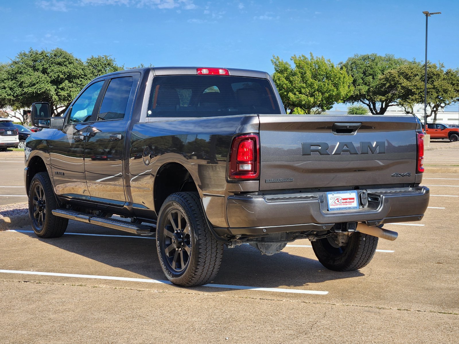 Used 2026 RAM 2500 Big Horn AWD/4WD image 4