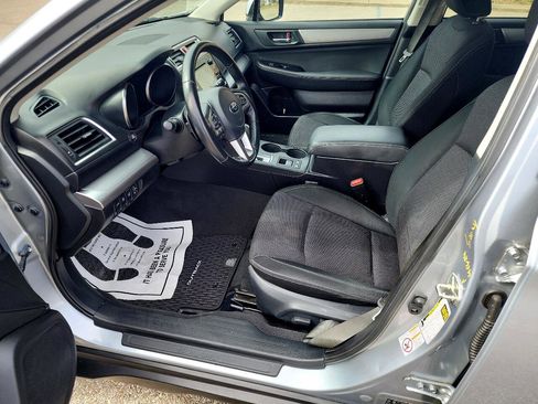 Used 2015 Subaru Outback 2.5i Premium image 9