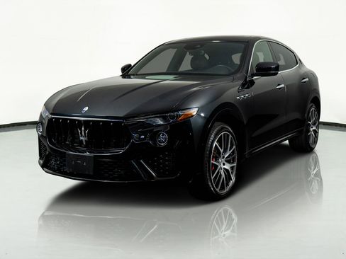Used 2022 Maserati Levante Modena image 49