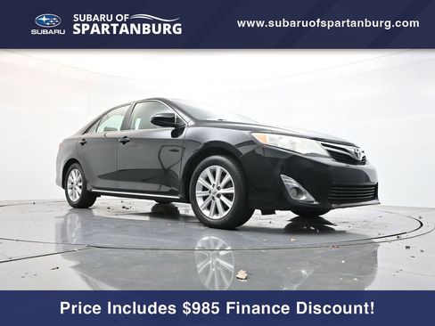 Used 2013 Toyota Camry XLE image 27