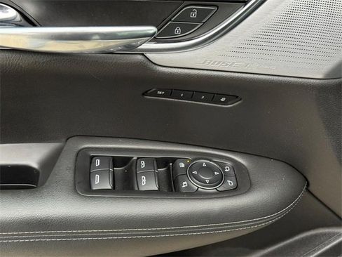 Used 2020 Cadillac XT6 Premium Luxury image 16