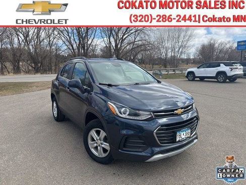 Used 2019 Chevrolet Trax LT w/ LT Convenience Package image 1