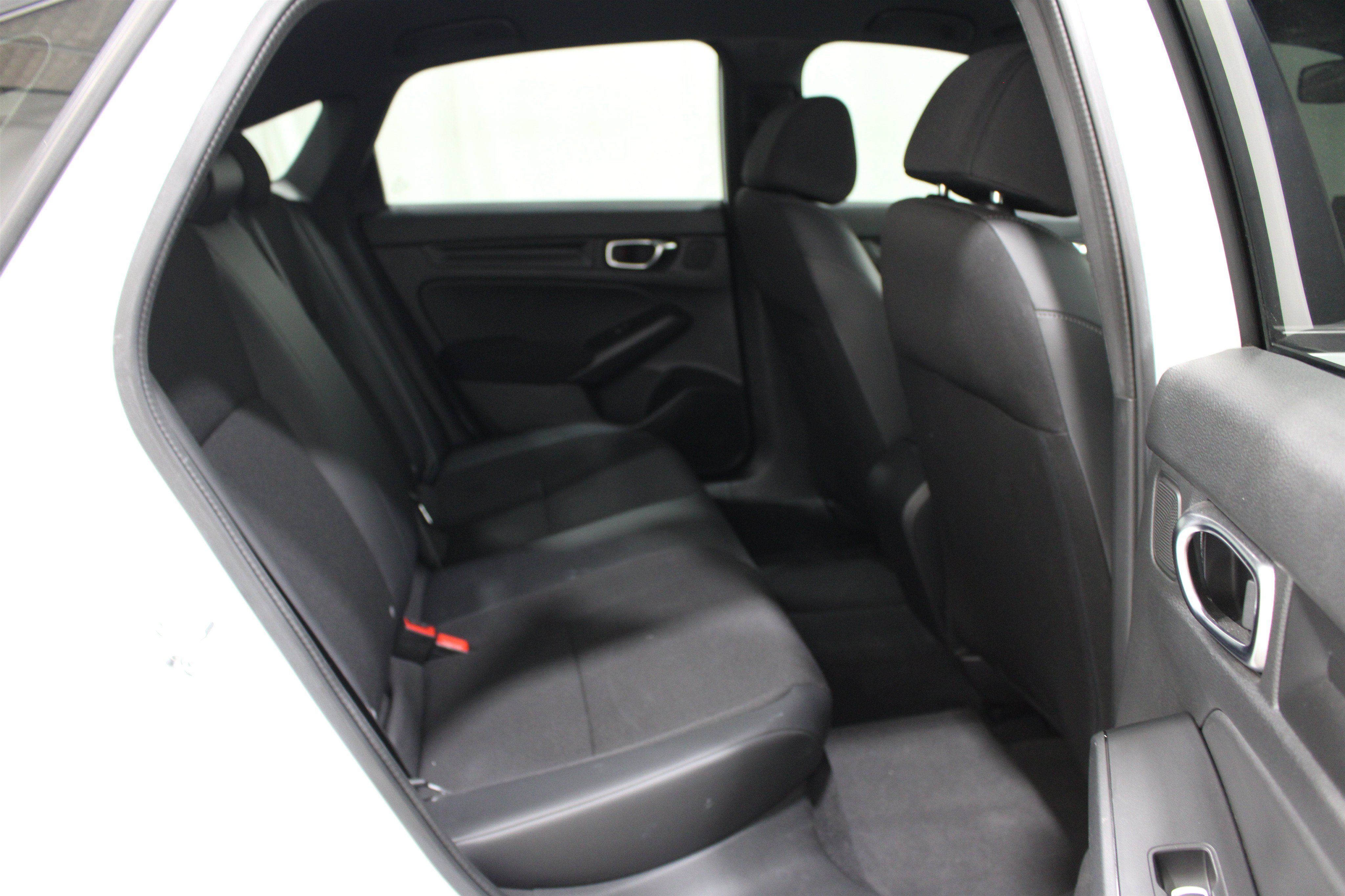 Used 2023 Honda Civic Sport image 21