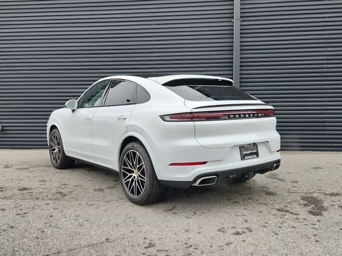 New 2026 Porsche Cayenne Coupe image 3