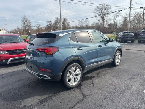 Certified 2024 Buick Encore GX Preferred w/ Comfort Package image 3