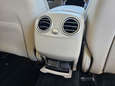 Used 2020 Mercedes-Benz GLC 300 image 20