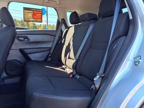 Certified 2025 Nissan Rogue S AWD/4WD image 7