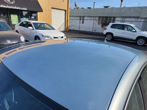 Used 2012 Volkswagen CC R-Line FWD image 13