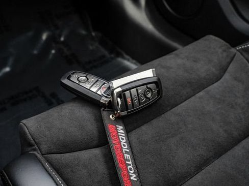 Used 2020 Ford Mustang Shelby GT500 w/ Carbon Fiber Track Pack RWD image 61