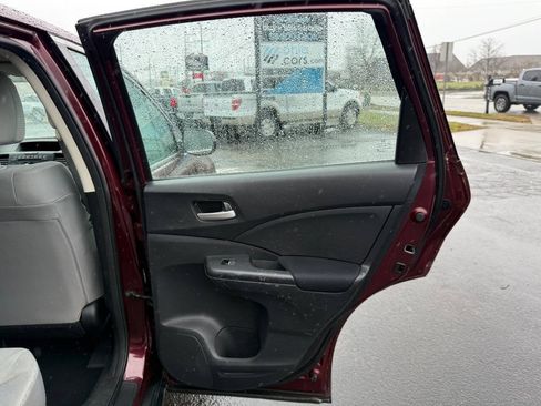 Used 2015 Honda CR-V LX image 12