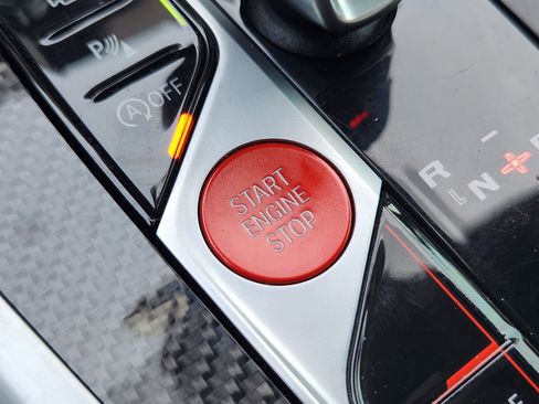 Used 2021 BMW X6 M w/ Competition Package image 25